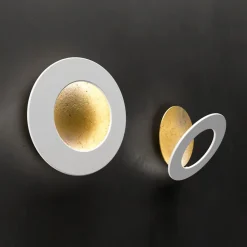 ICONE Vera LED-væglampe 930 Ø26cm guld/hvid