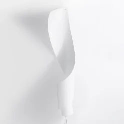 Oop's 1 væglampe af papir^Ingo Maurer