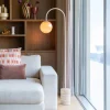 IT´S ABOUT ROMI Gulvlamper>IT'S ABOUT ROMI buelampe Tivoli, sandfarvet, højde 163 cm