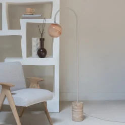 IT´S ABOUT ROMI Gulvlamper>IT'S ABOUT ROMI buelampe Tivoli, sandfarvet, højde 163 cm