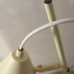 IT´S ABOUT ROMI Bordlamper><noscript><img width=