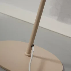 IT'S ABOUT ROMI Lissabon gulvlampe, sand^IT´S ABOUT ROMI Discount