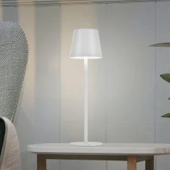 JUST LIGHT. GmbH JUST LIGHT. Euria LED-bordlampe, hvid, jern, IP54