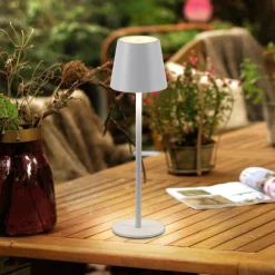 JUST LIGHT. GmbH JUST LIGHT. Euria LED-bordlampe, hvid, jern, IP54