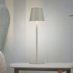 JUST LIGHT. Euria LED-bordlampe, grå-beige jern IP54^JUST LIGHT. GmbH