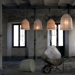 Karman Black Out udendørs hængelampe, Ø 50 cm, hvid