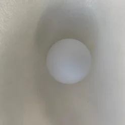 Karman Moby Dick udendørs hængelampe, længde 83 cm, glasfiber