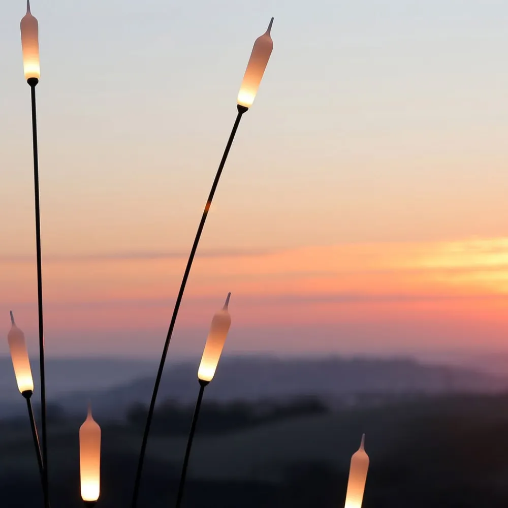 Karman Udendørs Spot>Nilo LED-lampe med jordspyd, højde 220 cm