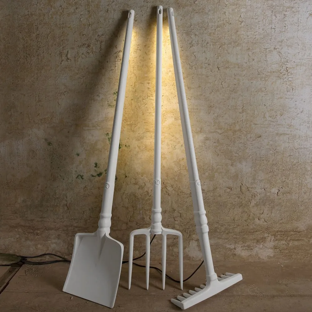 Tobia - LED-designergulvlampe, skovl^Karman Discount