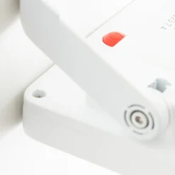 Brilliant LED solcelle udendørs vægspot Luton Sensor, hvid, bredde 13 cm