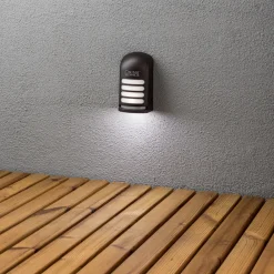 LED udendørs væg påbygningslampe Prato med sensor^Konstsmide Online