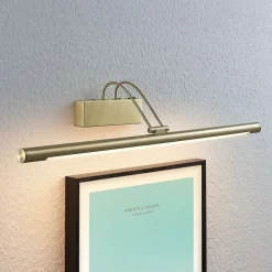 Lindby LED-gallerilampe Mailine med kontakt, messing