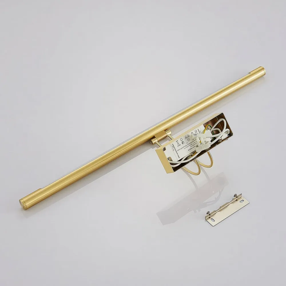 Lindby LED-gallerilampe Mailine med kontakt, messing