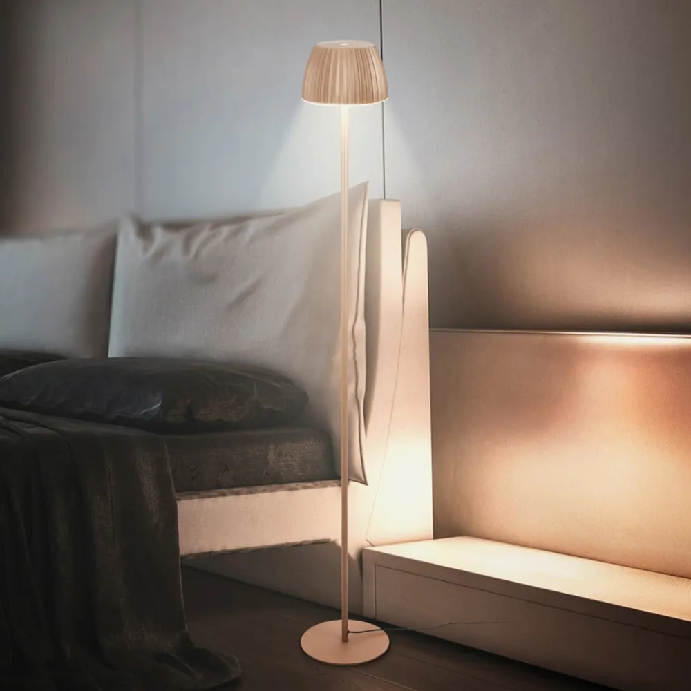 Briloner Gulvlamper>LED-gulvlampe Loca, brun, højde 123 cm, plast/metal