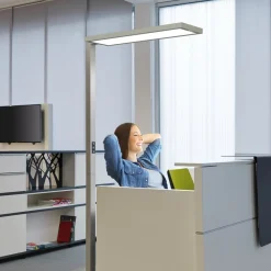 Maul LED-gulvlampe til kontor senja, sølvfarvet, sensor, 196 cm