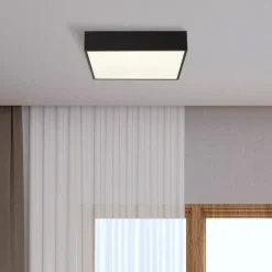 Searchlight LED-loftlampe til badeværelset Zeus, sort, længde 30 cm, metal