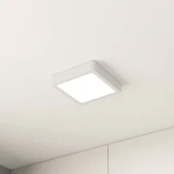 EGLO LED-loftslampe Fueva 5 IP44 3000K hvid 16x16cm