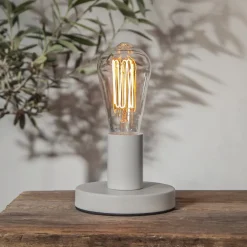 LED-pære ST64 Filamentpære E27 3,8W 1800K dæmpbar^STAR TRADING New