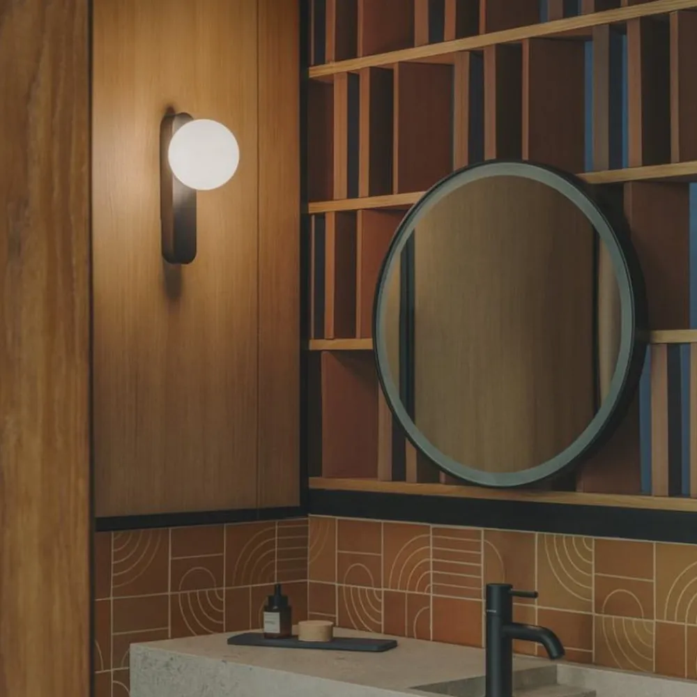 LEDS-C4 LED-væglampe Perlina, sort, dæmpbar