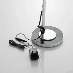 Lindby LED-skrivebordlampe Rilana med dæmper, sølv