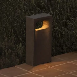 FARO BARCELONA Sokkellamper>LED-sokkellampe Glint, 3000K, 40 cm, grå, beton, IP55