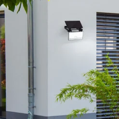 LED-solcelle udendørs vægspot Luton Sensor, sort, B 19 cm^Brilliant Hot