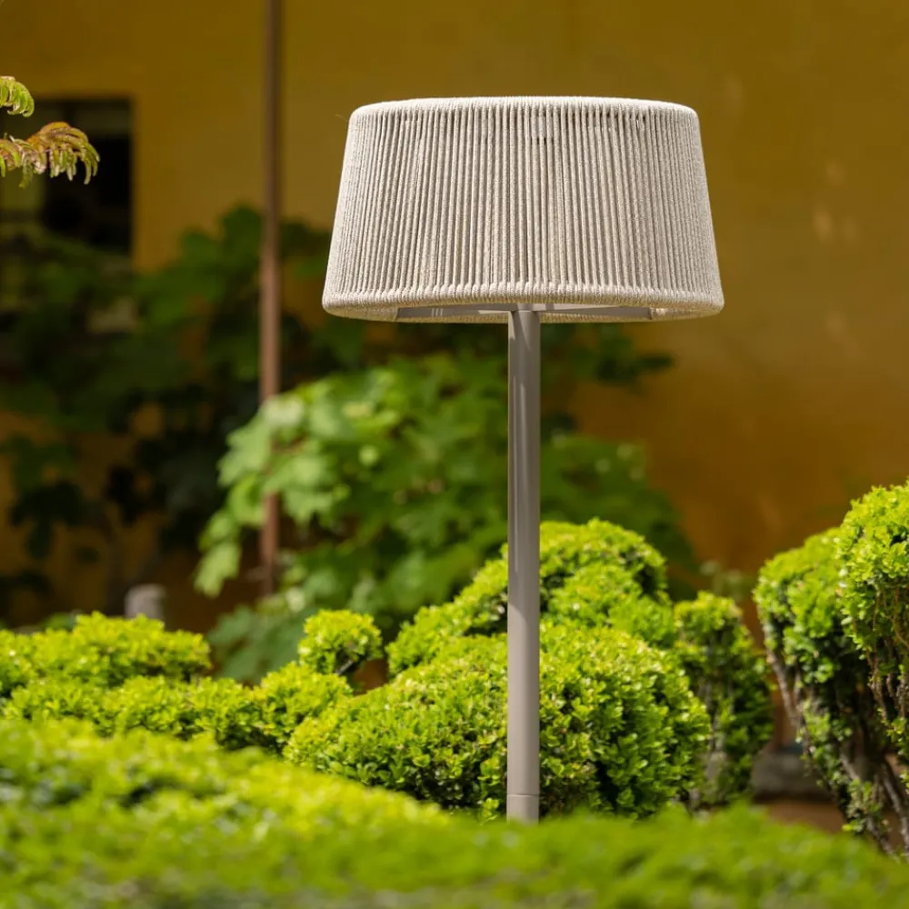 Les Jardins LED-solcellegulvlampe Rop&Strip, højdejusterbar, 500 lm
