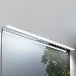 MCJ LED-spejlbelysning Triga, IP44, hvid, 80 cm, 3.000K