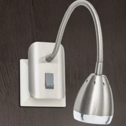 ORION Væglamper>LED-stikkontaktlampe Manvel med kontakt, nikkel