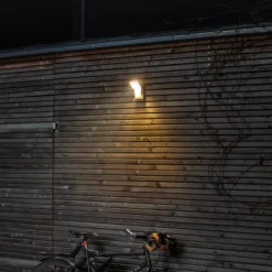 Endura Pro Spot sensor LED-spot 16W hvidt^LEDVANCE Best