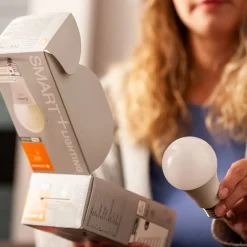 LEDVANCE SMART+ WiFi LED-pære Classic, E27 9,5 W CCT