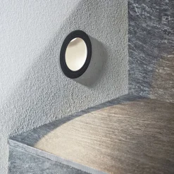 Lucande LED-vægindbygningslampe Pordis, IP65, rund