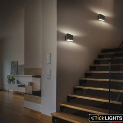 LED-væglampe Chat, sort, 16 cm, plast, sensor^Briloner Discount