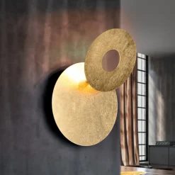 LED-væglampe Leano, rund linse, guld, indirekte^Trio Lighting Outlet