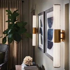 Quintiesse Væg- Og Spejllamper>LED-væglampe til badeværelset Facet Dual, messing, 2 lyskilder, bredde 66 cm