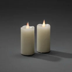 Konstsmide Christmas Dekorationsbelysning|Julepynt>LED-vokslys creme, lysfarve ravgul, Ø 7,5 cm 2 stk