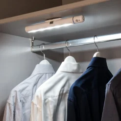 Müller-Licht Underskabsbelysning><noscript><img width=