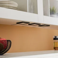 Lindby Antony LED-underskabsbelysning, sæt med 3, sort