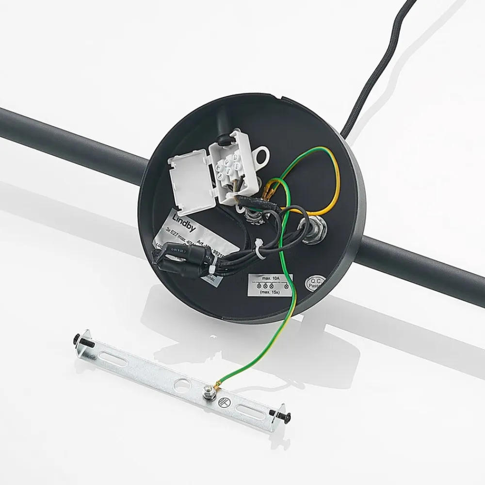 Lindby Benja pendellampe, 3 lyskilder, sort