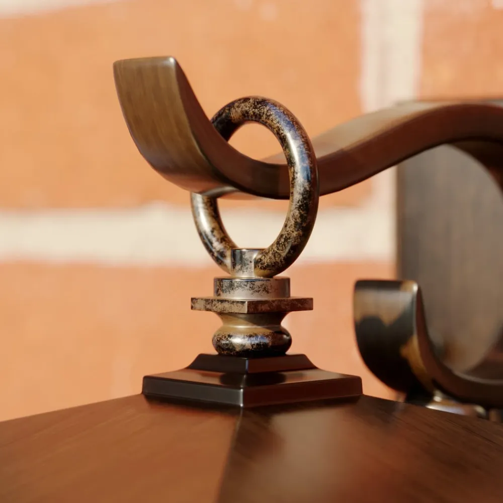 Lindby Charmaine udendørs væglampe, gyldenbrun