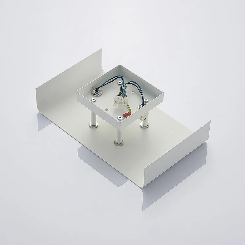 Dilip væglampe af stål, hvid^Lindby Hot