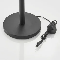 Florentine gulvlampe Kanye, 160 cm, sort, 3 lyskilder.^Lindby