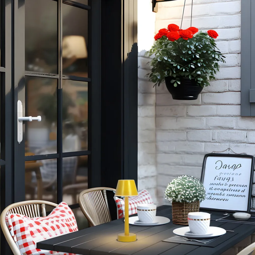 Lindby genopladelig LED-lampe Gaja, gul, USB, IP44, RGBW, dæmpbar