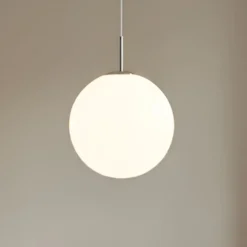 Lindby hængelampe Marike, Ø 30 cm, hvid, glas, kugle, E27