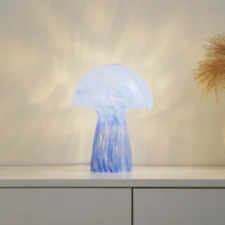 Lindby Hubi bordlampe, blå, glas, Ø 22 cm, svampeform