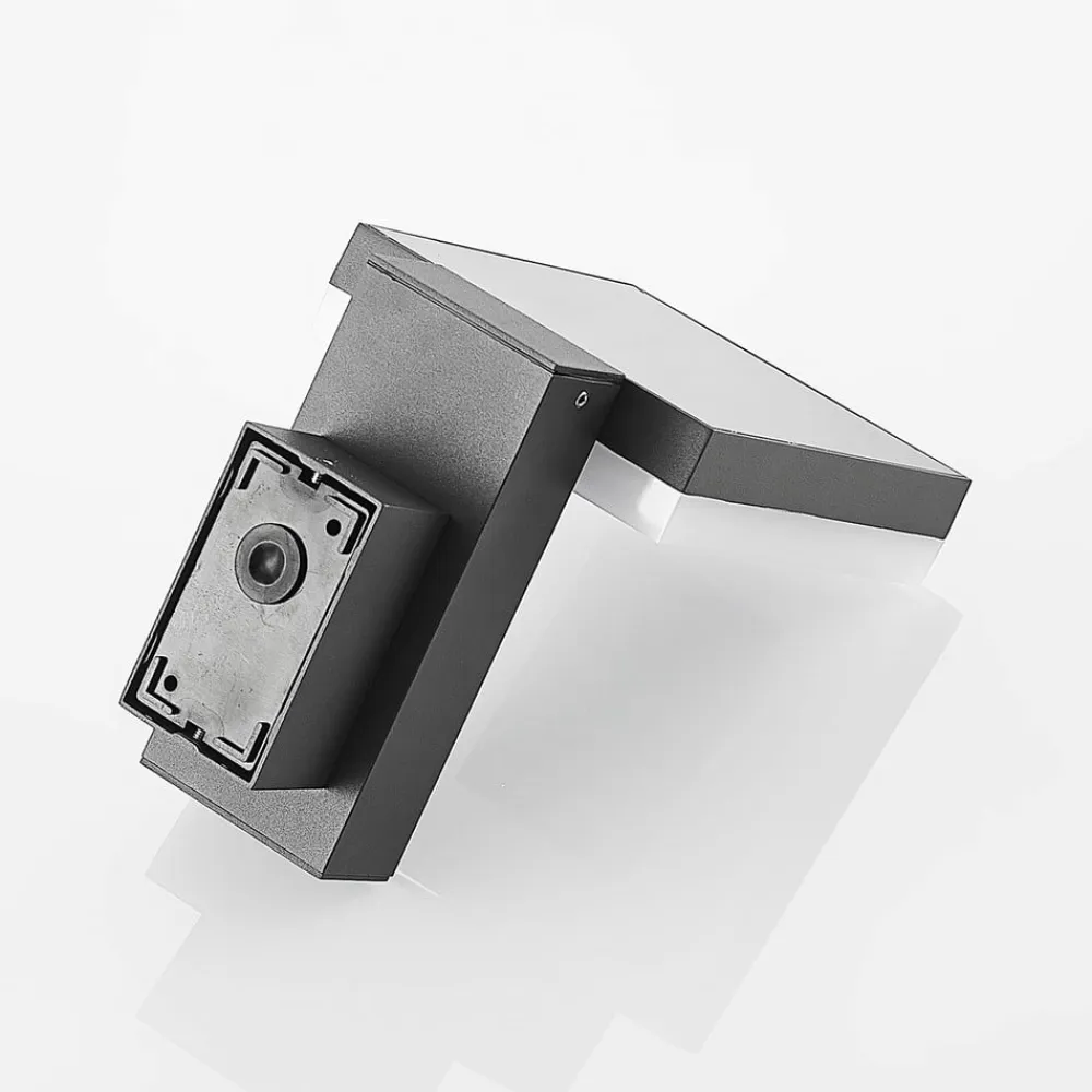 Lindby Laira udendørs LED-solcellelampe, 15,5 cm