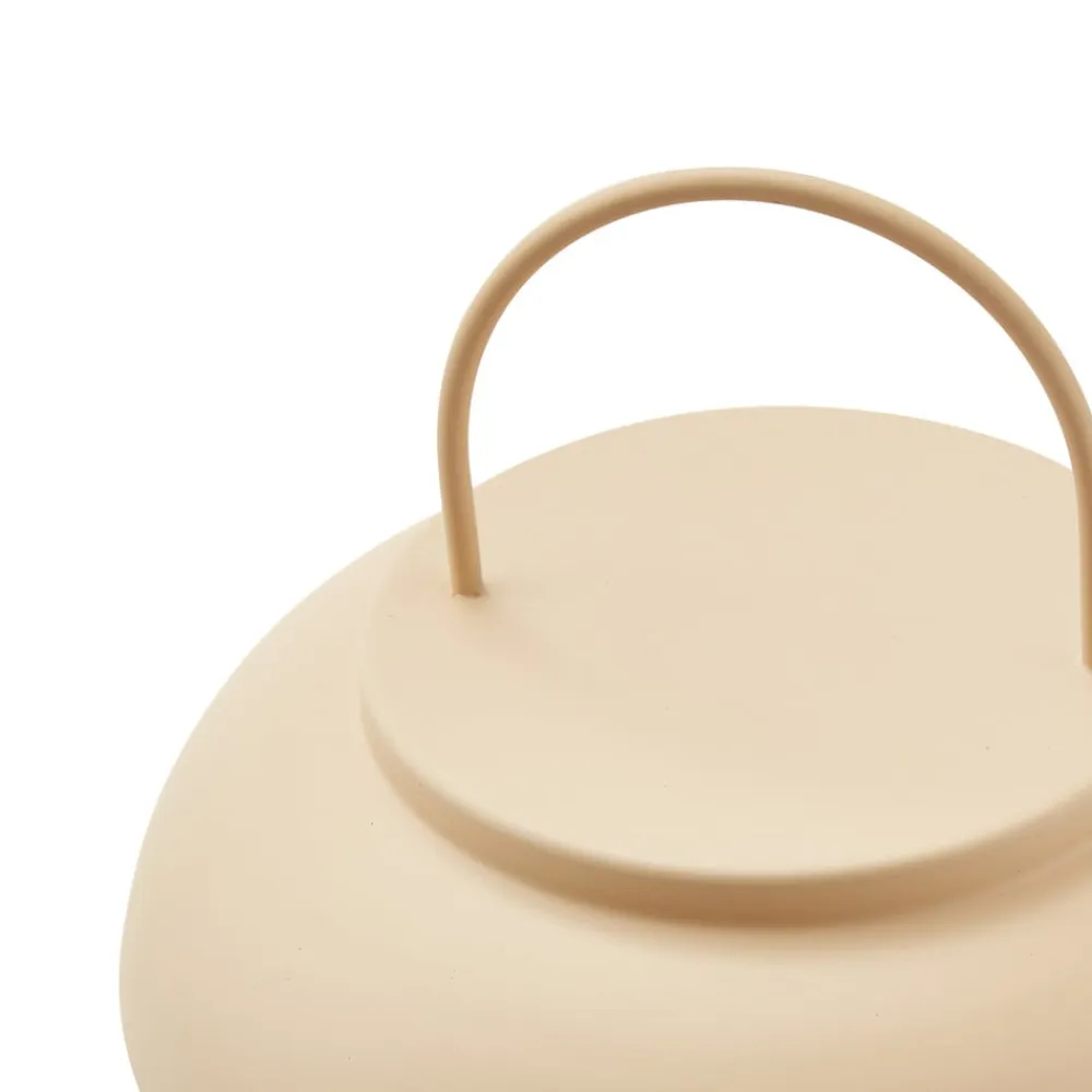 LED genopladelig bordlampe Yvette, abrikos-beige, IP44, touch^Lindby Hot