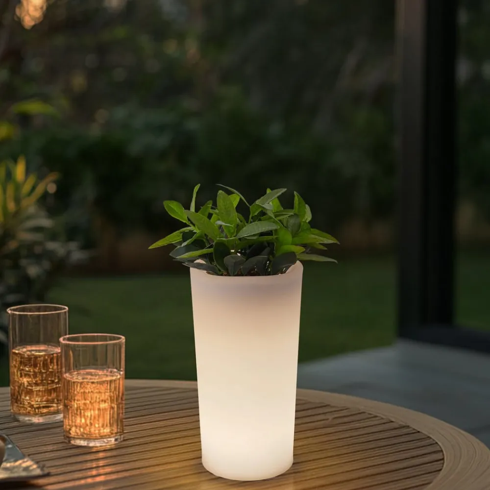 Lindby LED genopladelig blomstervase Florista, RGB, IP54, Ø 12cm, hvid