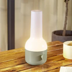 Lindby LED genopladelig udendørs bordlampe Isaline, grøn, dæmpbar