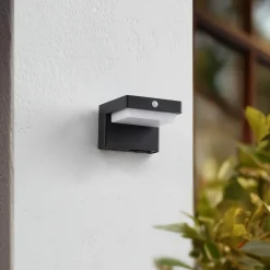 Lindby LED solcellelampe Eleazar, sort, sensor, dæmpbar